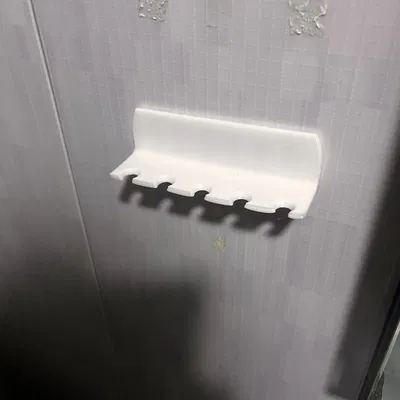 Giá Treo Bàn Chải Đánh Răng 5 Chỗ Gọn Gàng