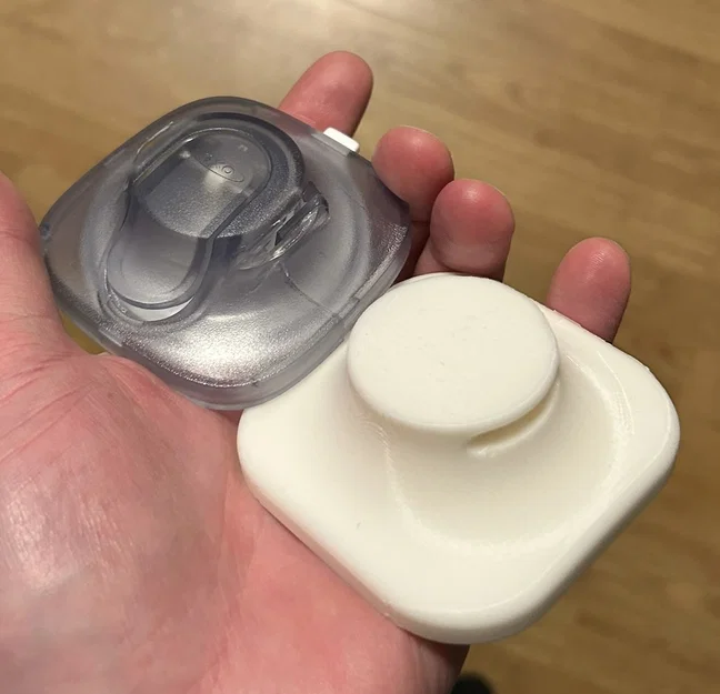 Giá Đỡ Gương Chống Mờ Sương Thay Thế Bằng Keo Dán - Image 1