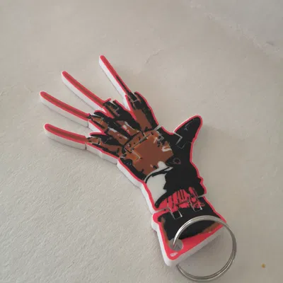 Móc khóa Găng tay Freddy Krueger 3D độc đáo