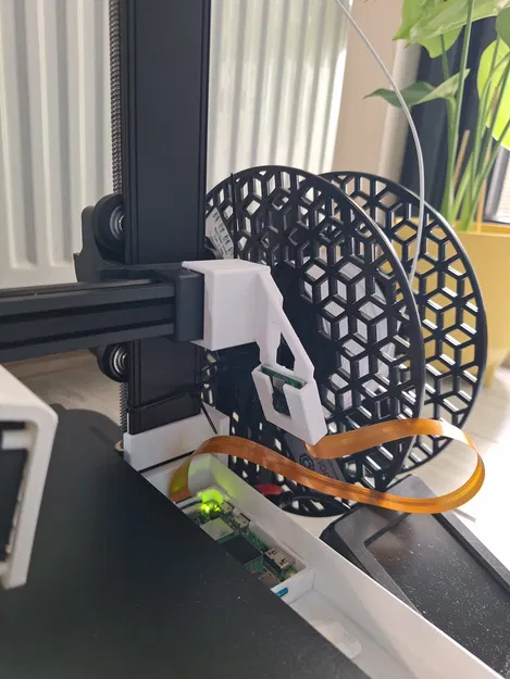 Ngàm Raspberry Pi Camera bên phải Ender 3 V3 SE (Angled) - Bản remix - Image 1