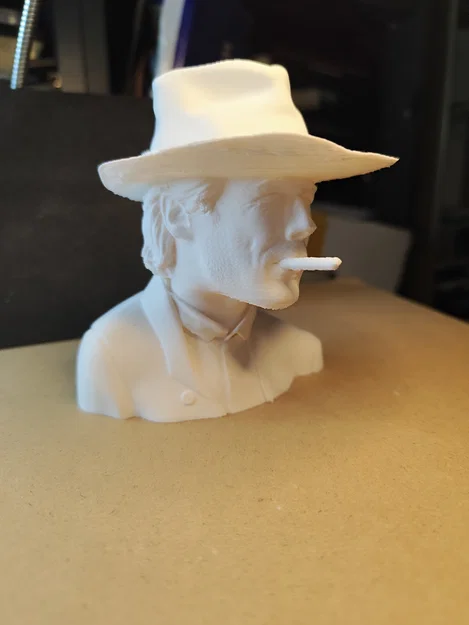 Tượng Clint Eastwood 3D - Tái hiện huyền thoại miền Tây - Image 2