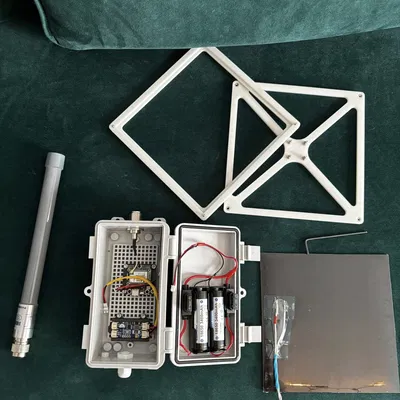 Khung In 3D Tấm Pin Năng Lượng Mặt Trời 6V 5W (175mm)