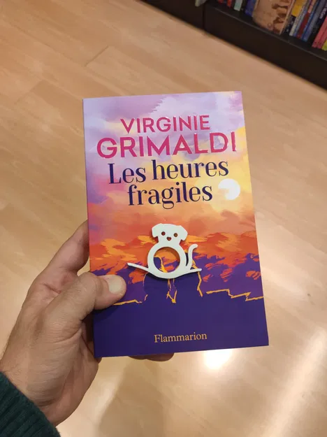 Kẹp Giữ Trang Sách Chó & Mèo (DOG & CAT BOOK PAGE HOLDER) - Image 9