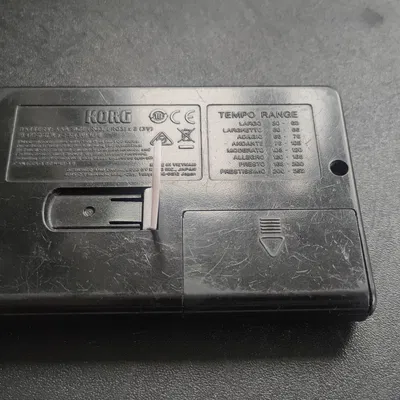 Chân đế thay thế cho máy đếm nhịp Korg TM-60