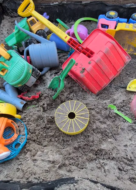 Play Traffic Sign Weight – Tạ gắn đáy giúp biển báo đồ chơi đứng vững - Image 4