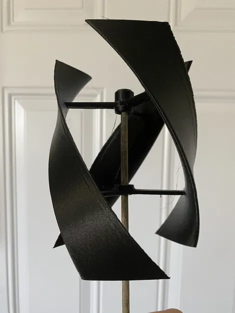 Tua-bin gió trục đứng (VAWT) trang trí - Image 1