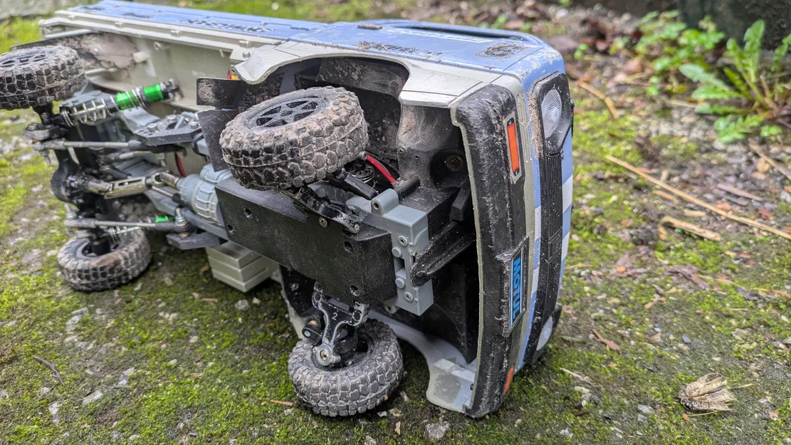 WPL D12 Rally Underfloor – Tấm gầm thay thế tăng khoảng sáng gầm - Image 1