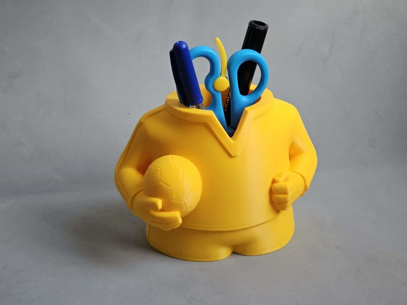 Ống cắm bút hình cầu thủ bóng đá (Soccer Player Pen Holder) - Image 5
