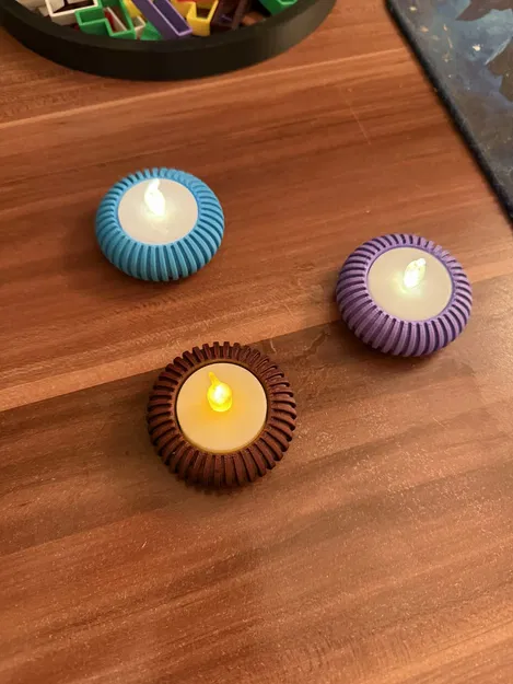 Đế nến LED tea light lãng mạn nổi trên nước (Floating) - Image 4