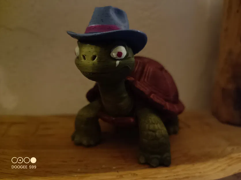 Mô Hình Rùa Đội Nón One Piece Độc Đáo Cho Fan - Image 1