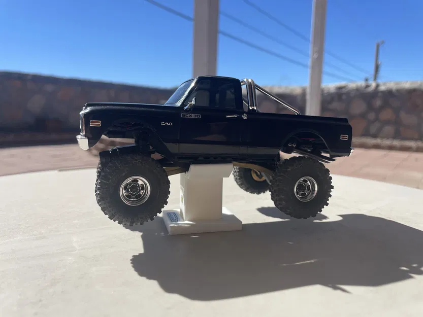 Giá đỡ trưng bày Axial SCX30 - Image 1