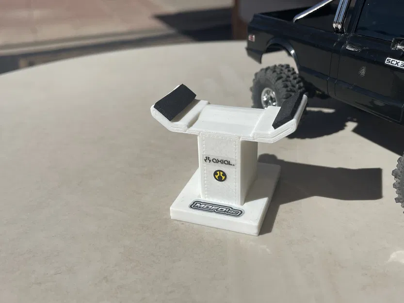 Giá đỡ trưng bày Axial SCX30 - Image 4
