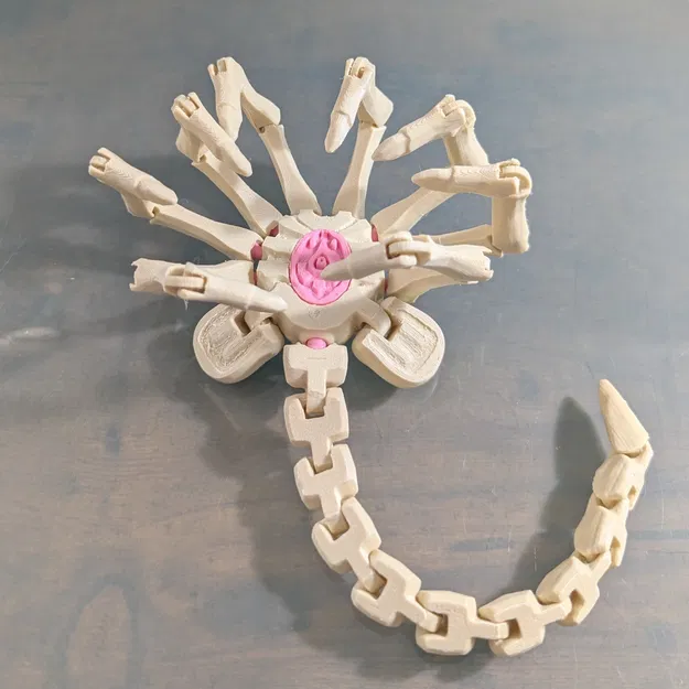 Mô Hình Face Hugger 3D Bẻ Cong Linh Hoạt - Image 8