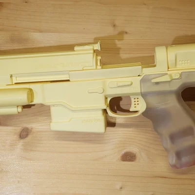 Cyberpunk 2077: Malorian Arms 3516 của Johnny Silverhand… 6