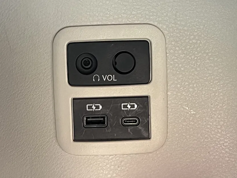 Thay thế núm Volume RES Toyota Sienna 2021+ - Image 2