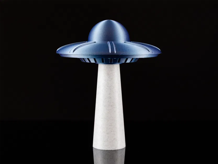 UFO Tối Giản (Minimalist UFO) - Image 1