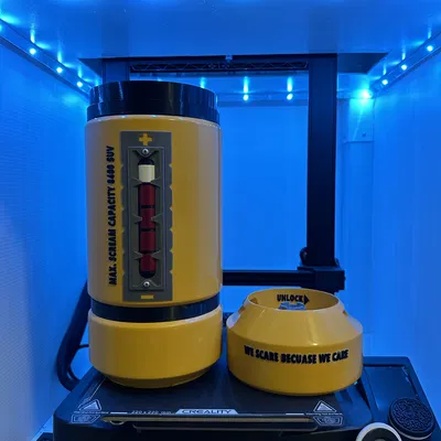 Bình Monsters Inc Scream Canister có nắp tháo rời (nam châm)