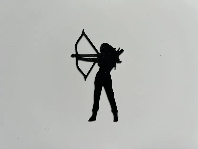 Tranh Trang Trí Tường Hình Nữ Cung Thủ - Image 1