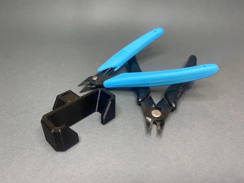 HSW Cutter Holder – Giá treo kềm cắt dây cho Honeycomb Storage Wall - Image 4