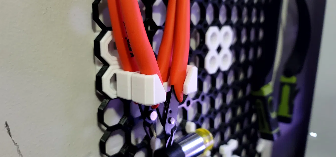 Kệ Giữ Kìm/Cắt Dây Đa Năng Cho Multiboard - Image 1