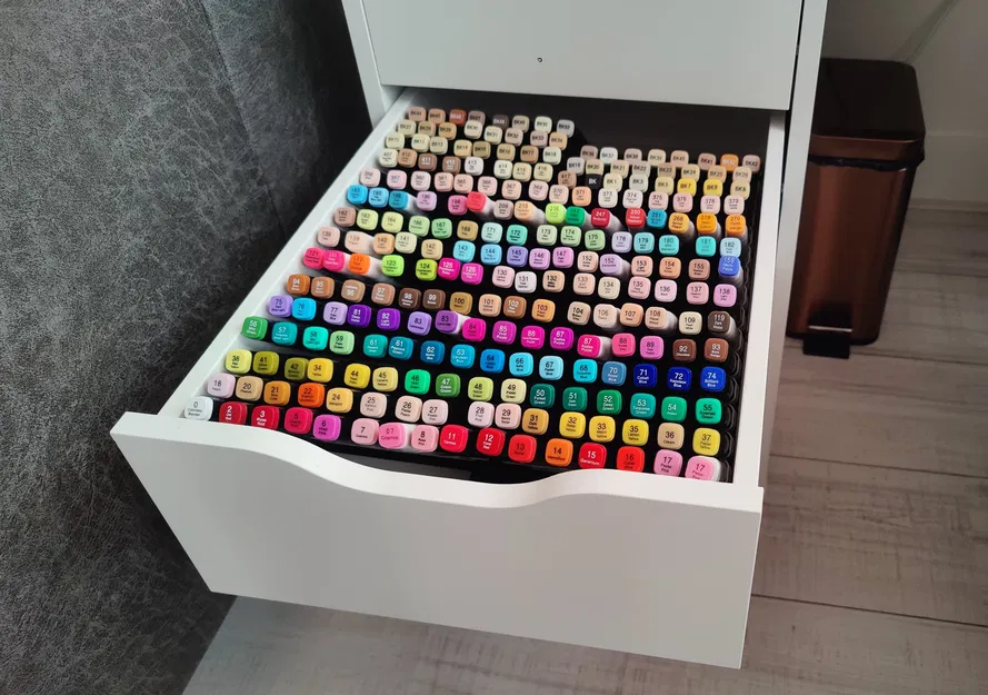 Kệ Lưu Trữ Alcohol Marker Dạng Nghiêng (Angled Alcohol Marker Storage) - Image 1