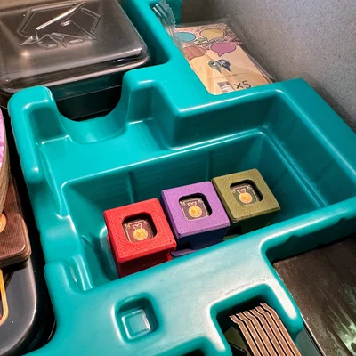 Unconscious Mind - Khay đựng District Token