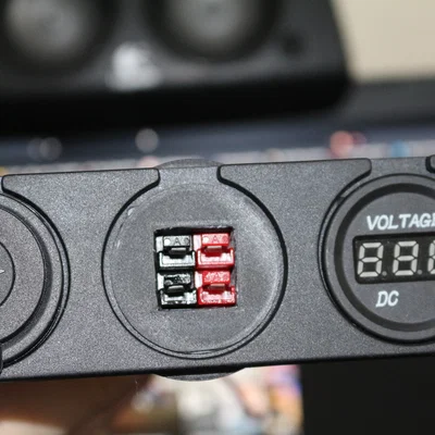 Gá gắn panel cho ANDERSON POWER POLE (Panel Mount)