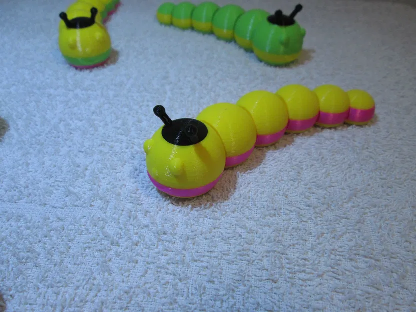 Flexible Caterpillar (Sâu bướm dẻo linh hoạt) - Image 2