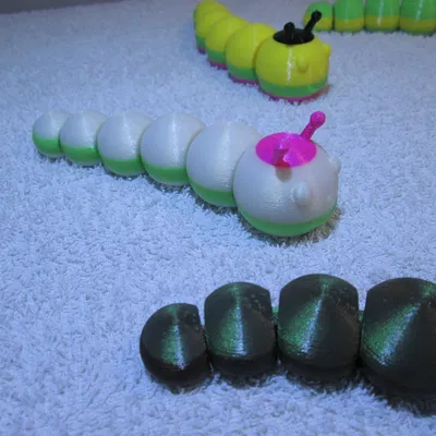 Flexible Caterpillar (Sâu bướm dẻo linh hoạt)