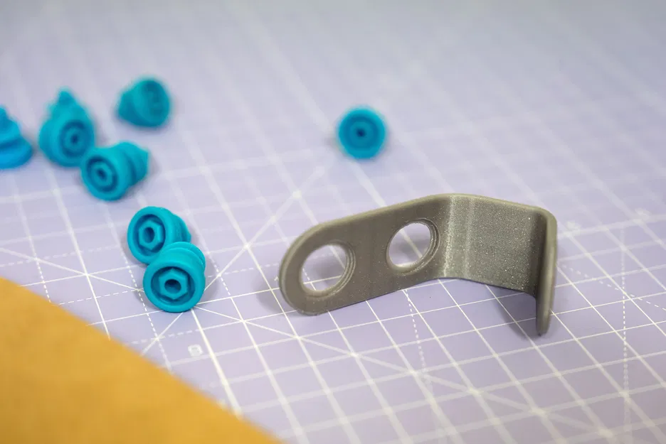 Giá treo móc (Hook Bracket) cho Makedo Cardboard - Image 4