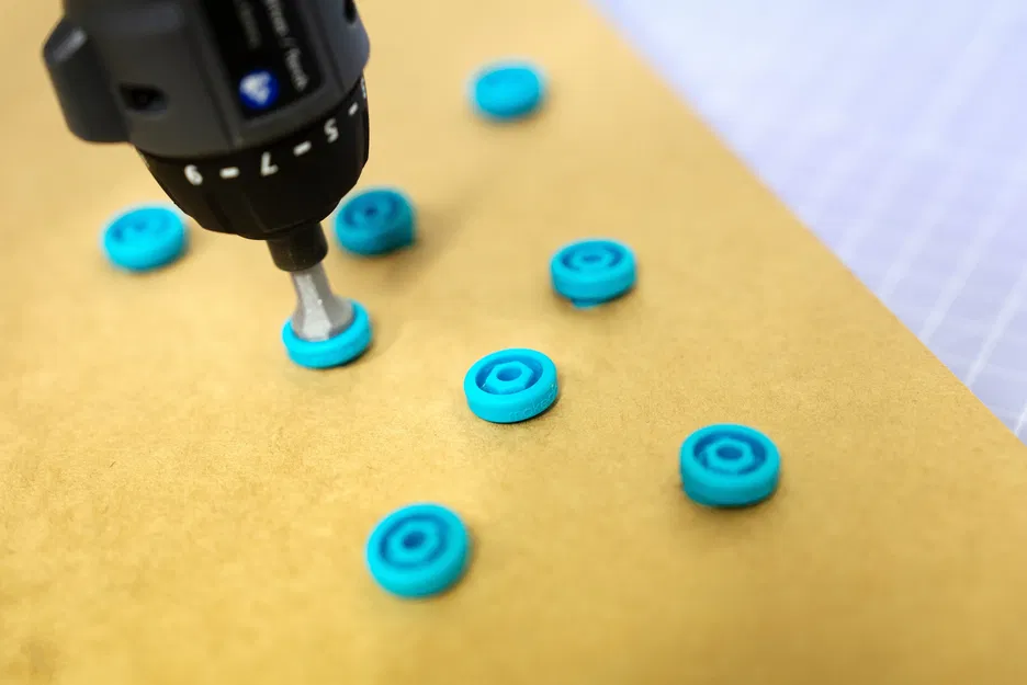 SCRU-BIT cho MAKEDO CARDBOARD - Image 1