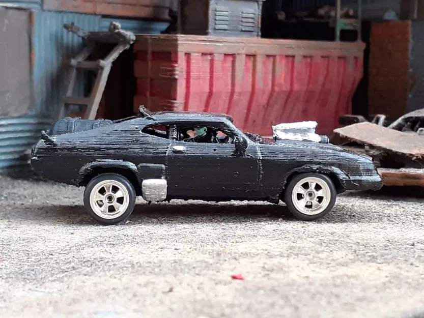 Mad Max Interceptor V8 Ford Falcon Gaslands (tỉ lệ 1/64, có phụ kiện) - Image 4