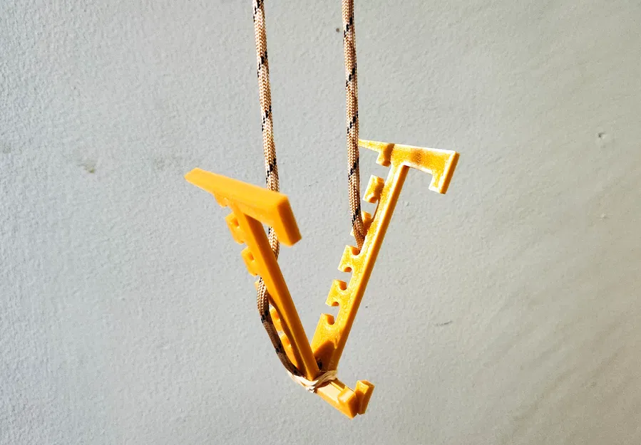 Catman TV UL - Móc Treo/Giá Đỡ Điện Thoại Cho Lều Cắm Trại (caveman) - Image 1