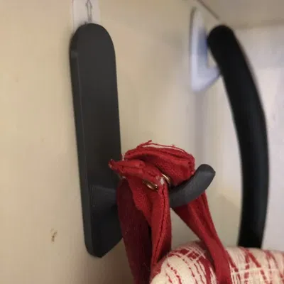 Móc dài hơn cho Command Strips