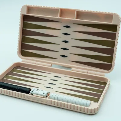 Bàn Backgammon trang trí in liền khối (print-in-place)