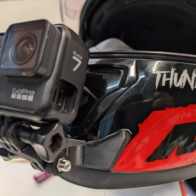 Mount GoPro cho nón MT Thunder 3 (Chin Mount + canh tâm lens)