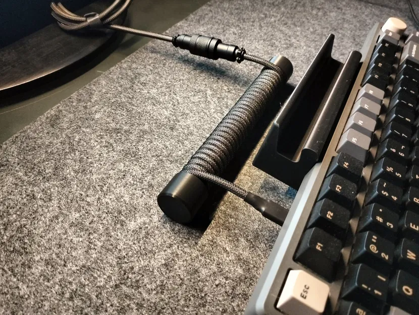 Thanh Cáp Cuộn 145mm Cho Bàn Phím Cơ - Gọn Gàng, Tinh Tế - Image 1