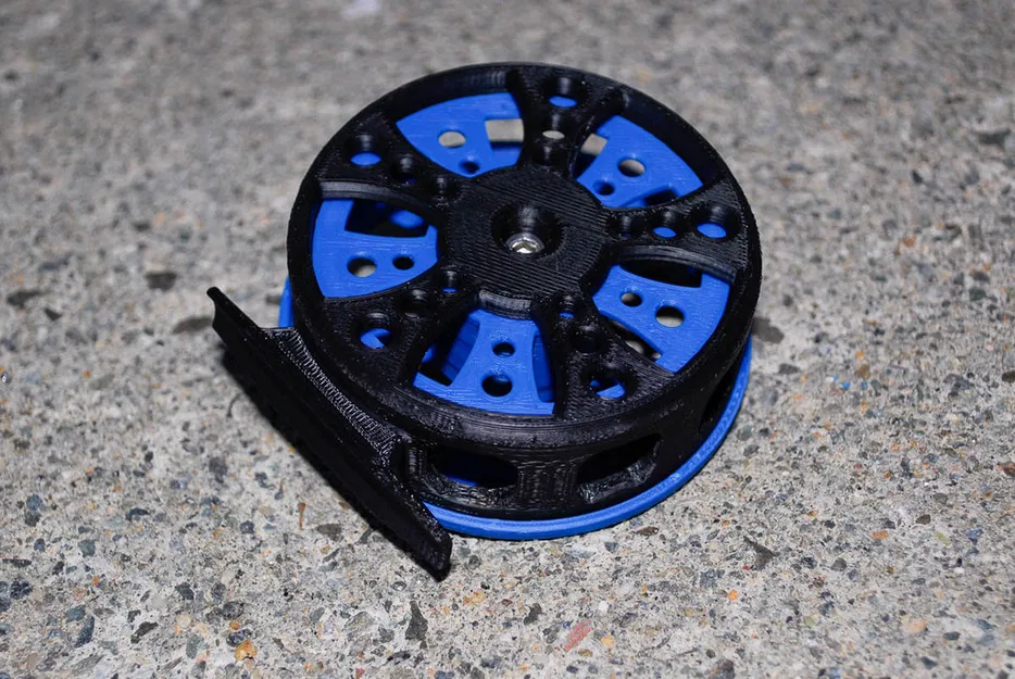 Fly Fishing Reel (Ròng rọc câu fly) in 3D - Image 5