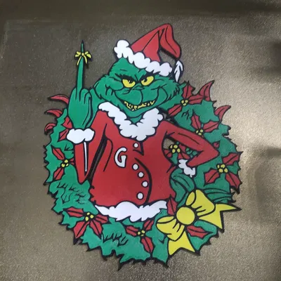 F*!k Grinch – Grinch trong vòng nguyệt quế giơ ngón giữa
