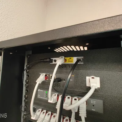 Ngàm gắn rack 10" cho Dray-Tek Vigor 167