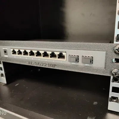 Bộ rack mount 10" cho switch TP-Link TL-SG2210P (Omada)