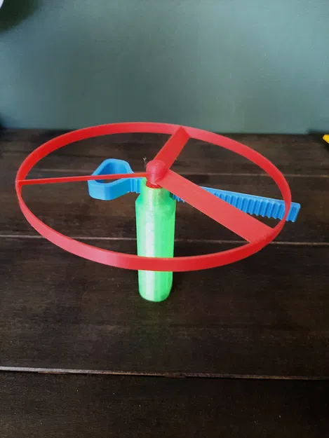 Súng Phóng Chong Chóng 3D Đơn Giản, Vui Nhộn - Image 1