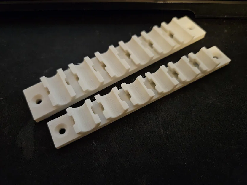 Kẹp giữ dây cáp dưới gầm bàn (Under desk cable holders) - Image 2