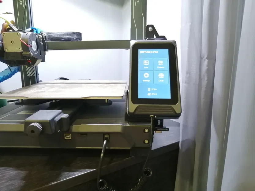 Giá đỡ màn hình Elegoo Neptune 3 Pro kiêm khe cắm thẻ nhớ SD - Image 1