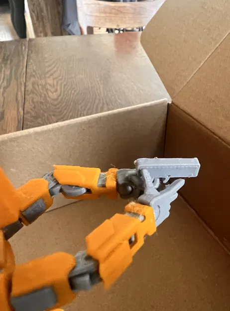 Dummy 13 Gun - Image 2