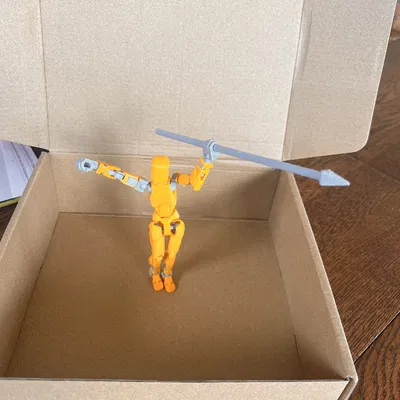 Dummy 13 Spear – Giáo in 3D vừa tay Dummy 13