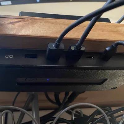 Bộ mount cho UGREEN 8K KVM switch và remote