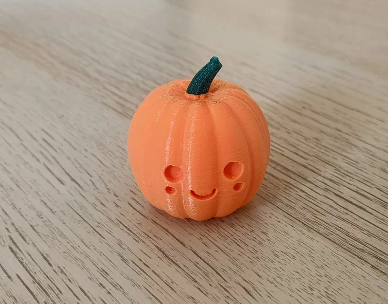 Bí ngô Halloween dễ thương mặt cười - Image 1