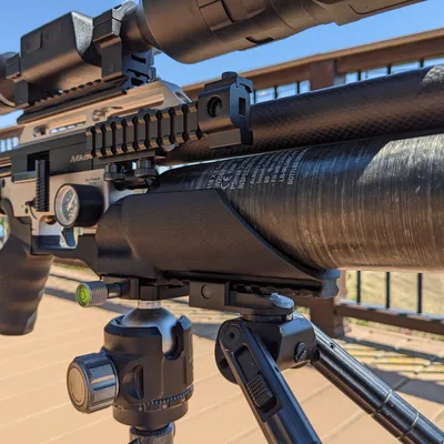 Swiss Arca và Pic Rail cho FX Impact