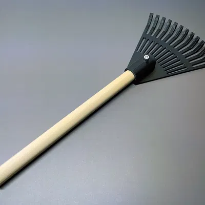 Cào làm vườn dùng làm cây gãi lưng